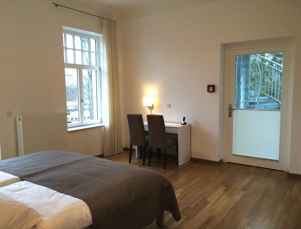 באד פירמונט Appartements Am Kurpark מראה חיצוני תמונה