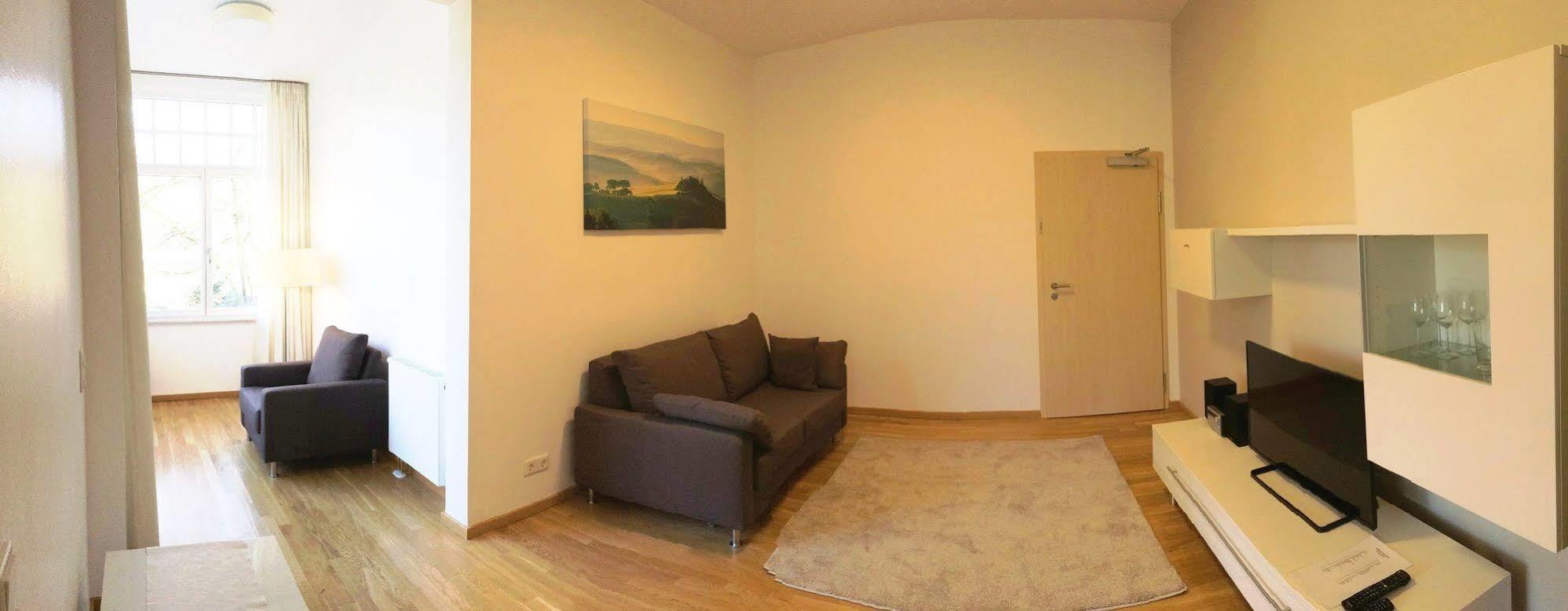 באד פירמונט Appartements Am Kurpark מראה חיצוני תמונה